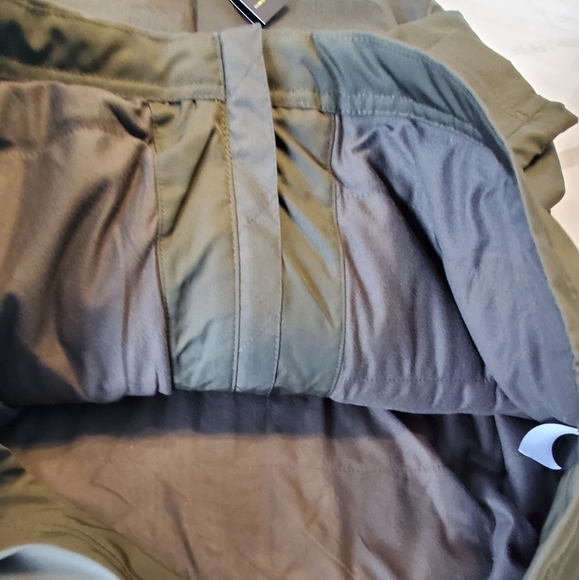 Nike Therma LeBron Strive for Greatness Jacket - Picture 7 of 15